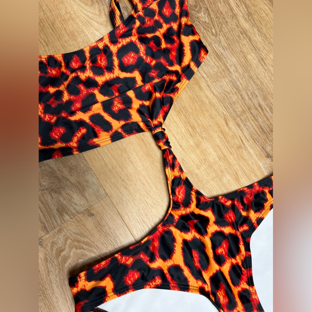 Missguided leopard one piece cut out swimsuit. Bright orange leopard print. - Picture 4 of 5